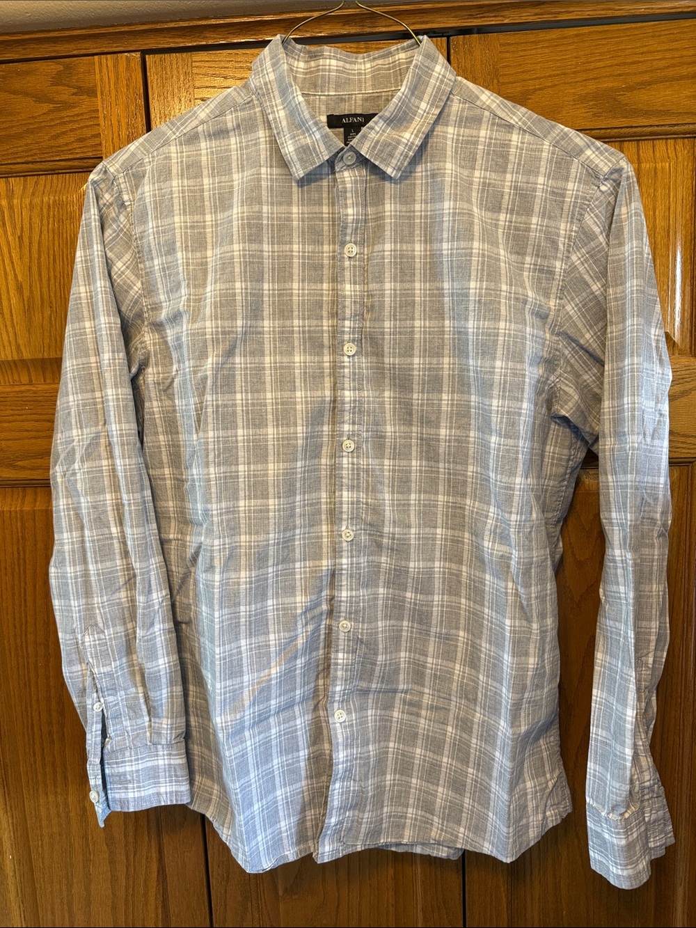 Alfani Men's Gray and White Plaid Button-Down Shirt 100% Cotton-Large